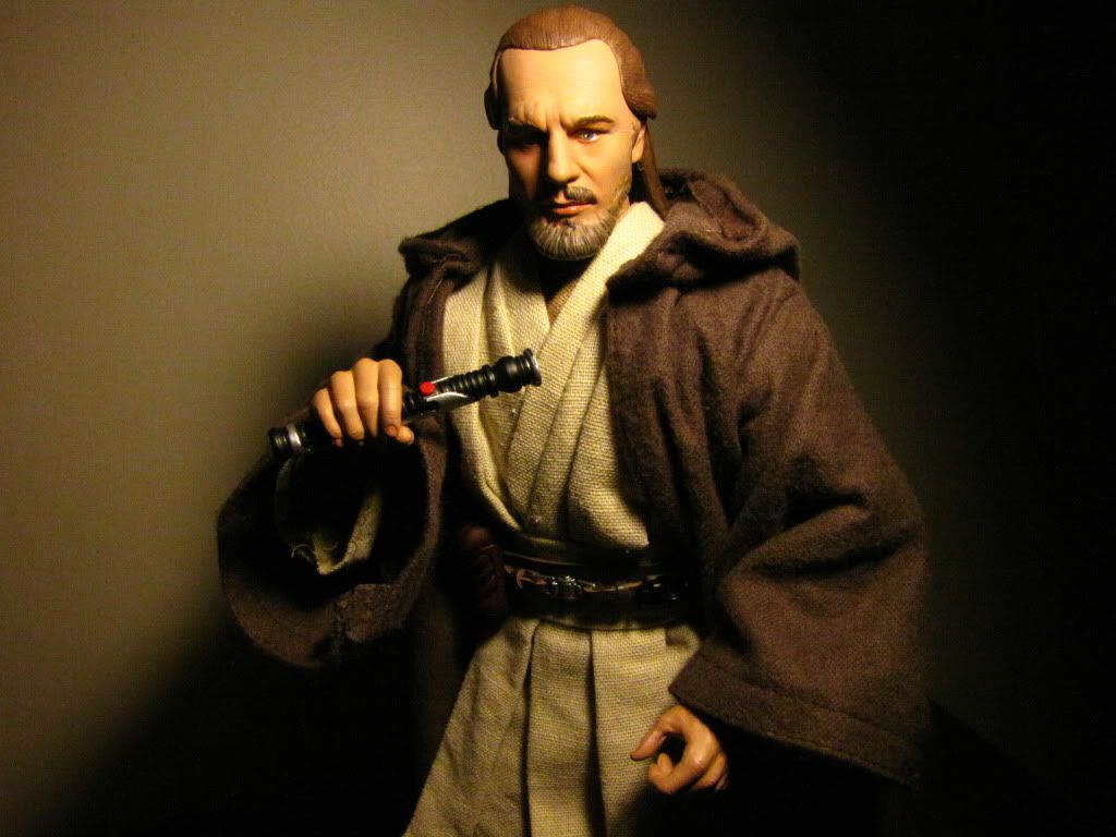 sideshow collectibles qui gon jinn